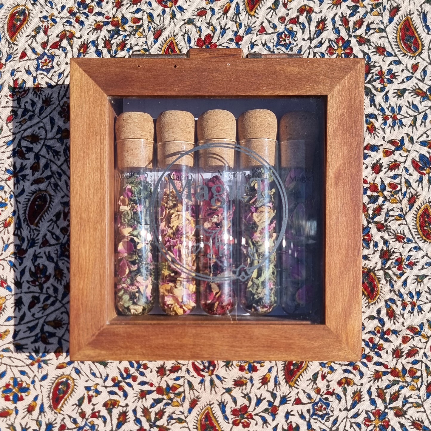 Magic Tea Chest : Limited Edition