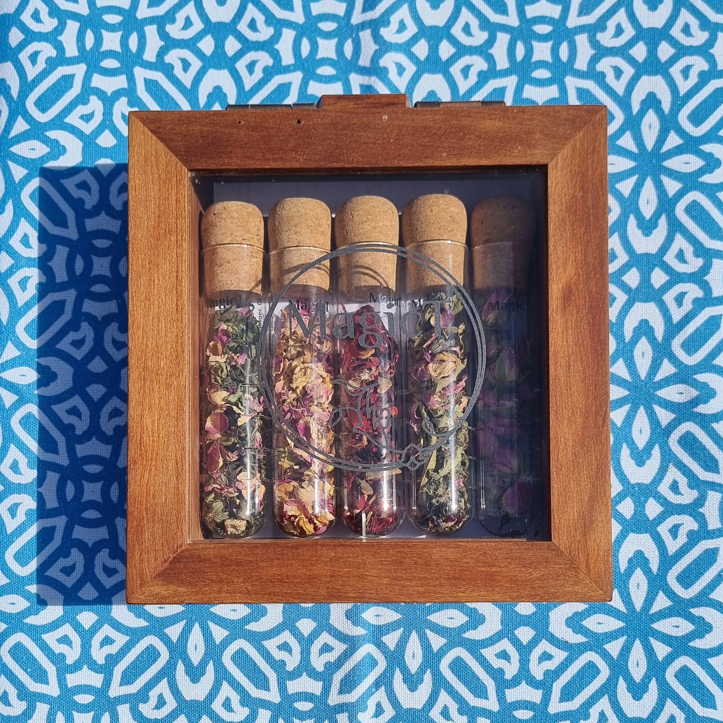 Magic Tea Chest : Limited Edition
